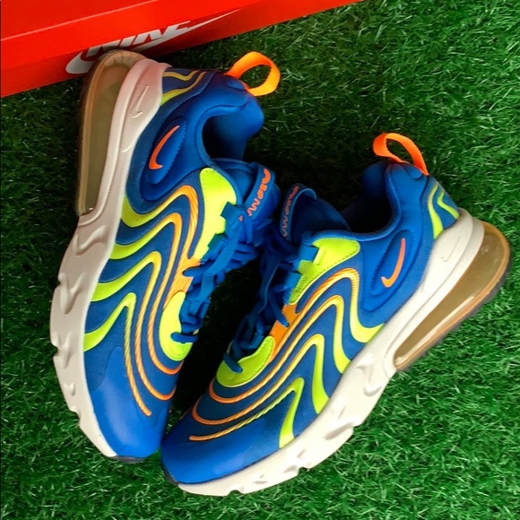 • NIKE AIR MAX 270 REACT ENG WMNS Soar/Total Orang - Picture 12 of 16
